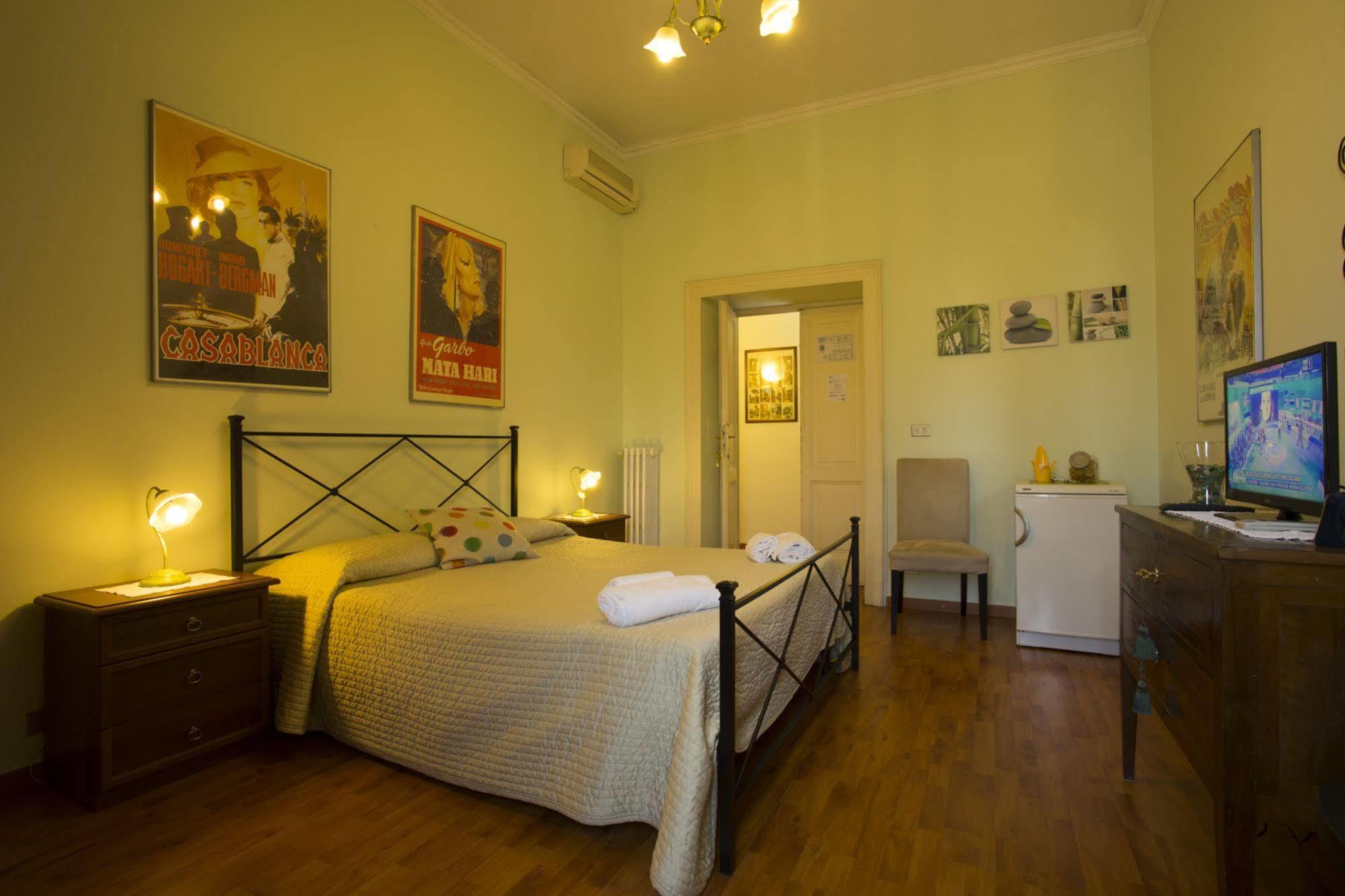 Laterano Inn Рим Экстерьер фото